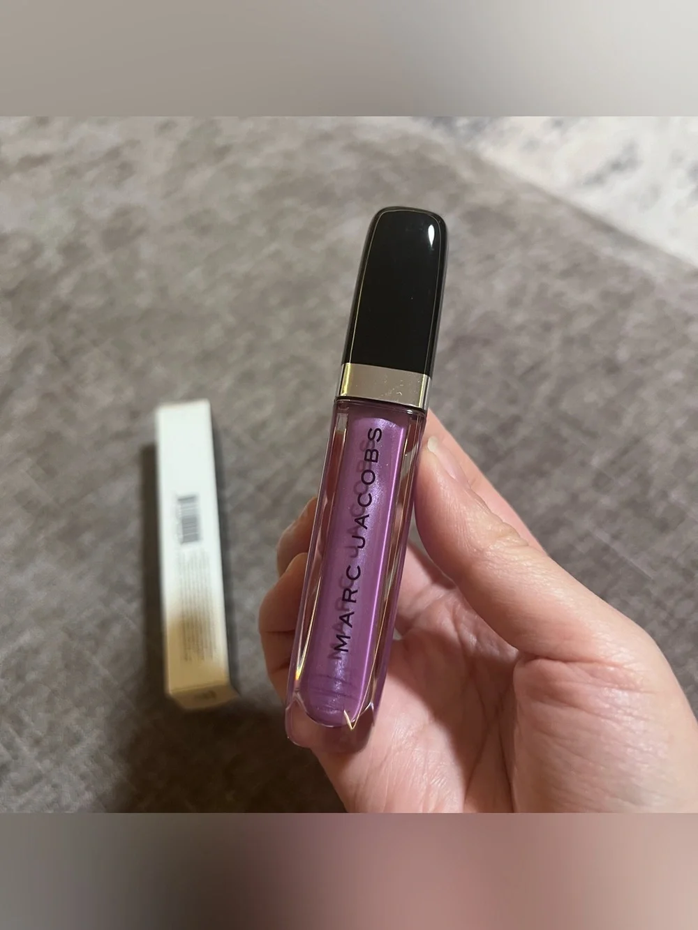 Marc Jacobs Enamored Hi-Shine Gloss Lip Lacquer pink steam 322